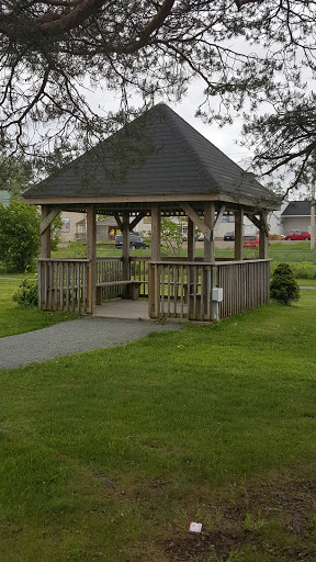 Dennis Park Gazebo 