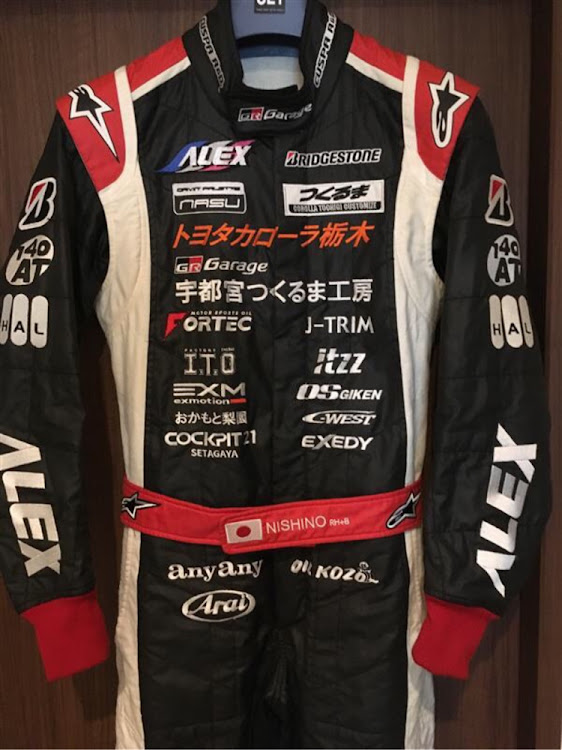 86のレーシングスーツ・アルパインスター・トヨタカローラ栃木・GRgarage・つくるま工房に関するカスタム事例の投稿画像1枚目
