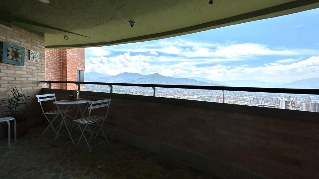 Apartamento para Venta en Las lomitas