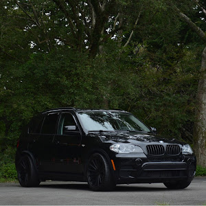 X5 E70