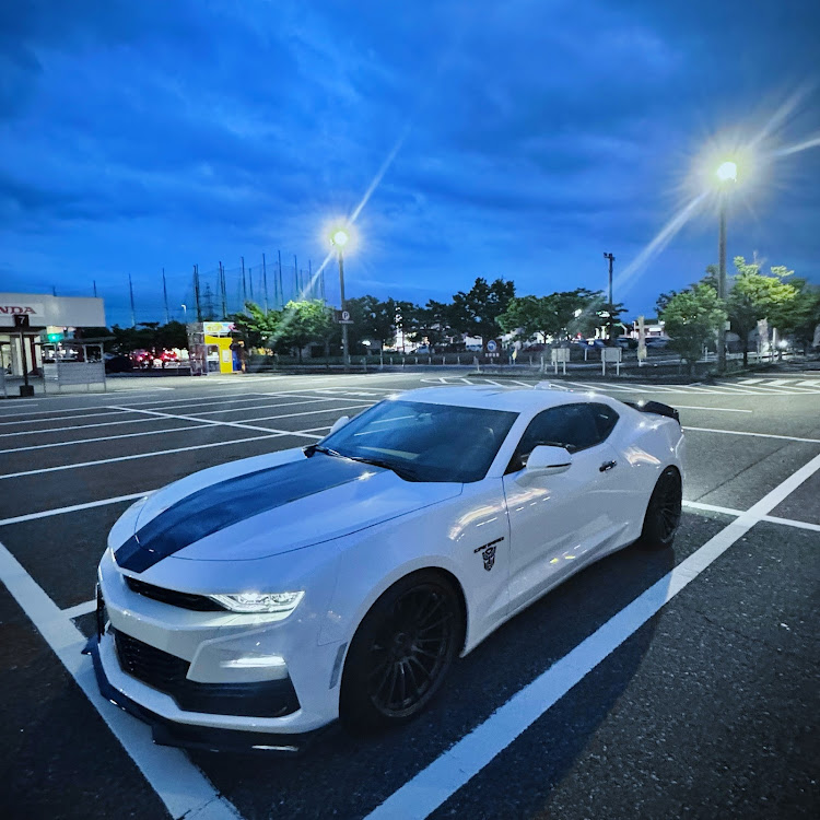 カマロのアメ車・写活・ボディーカバー・ボディーカバー新調・USAに関するカスタム事例の投稿画像1枚目