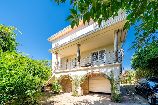 Multi-story house with garage and balcony in this luxury house for sale in Vila Nova de Gaia ($4,409,355)