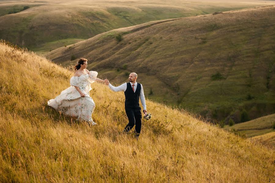 Esküvői fotós Artem Grin (greenphoto). Készítés ideje: 2023 július 9.