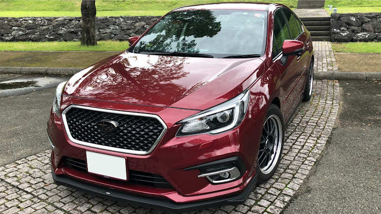 レガシィB4のDIY・ミラーモニターに関するカスタム事例の投稿画像1枚目