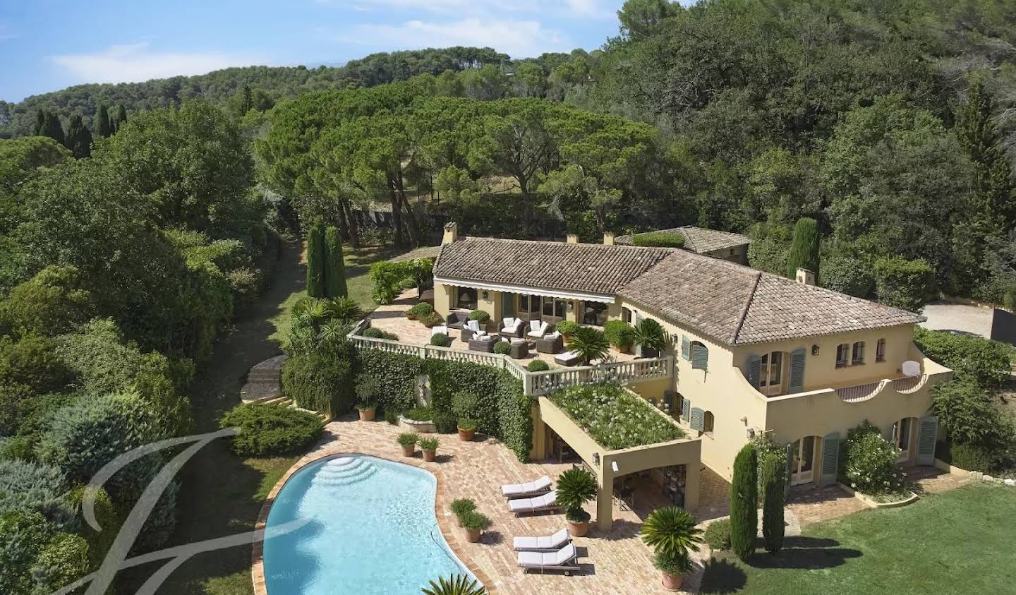 Villa with pool Mougins