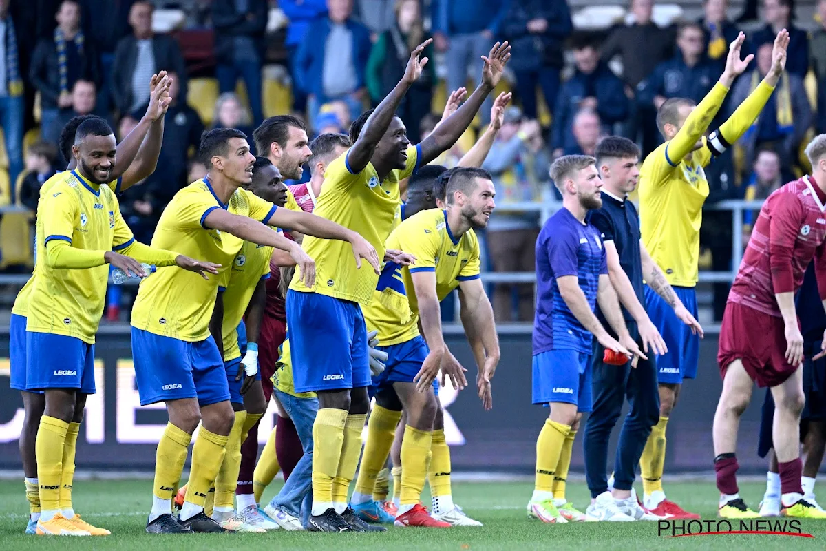 SK Beveren trekt ten aanval naast het veld na 0-0 in Virton: "Ze dwongen de ref om de wedstrijd door te laten gaan"