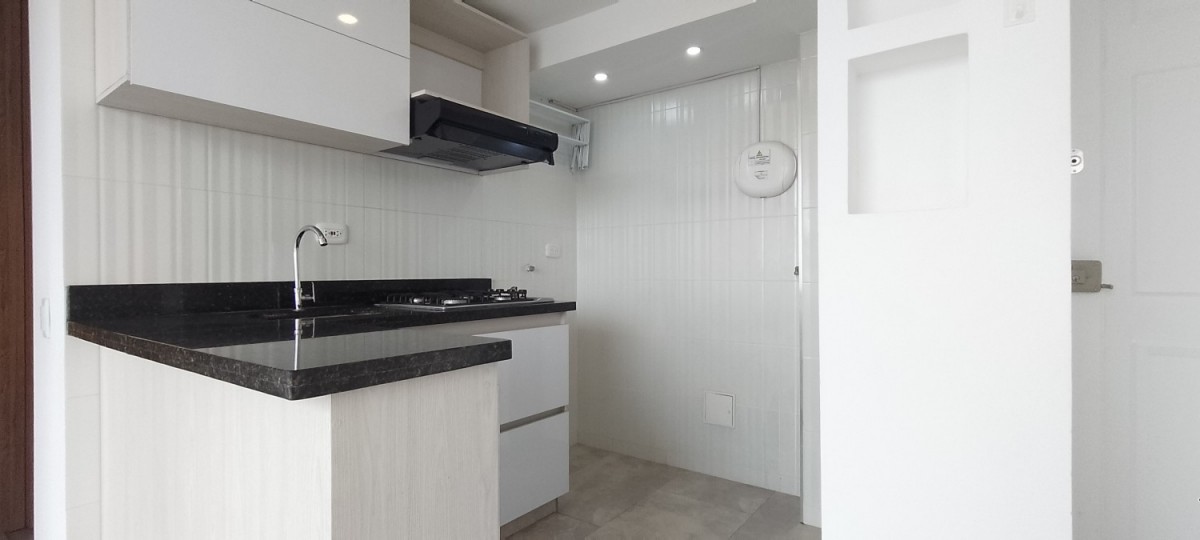 Apartamento En Arriendo - Las Brisas, Bogota