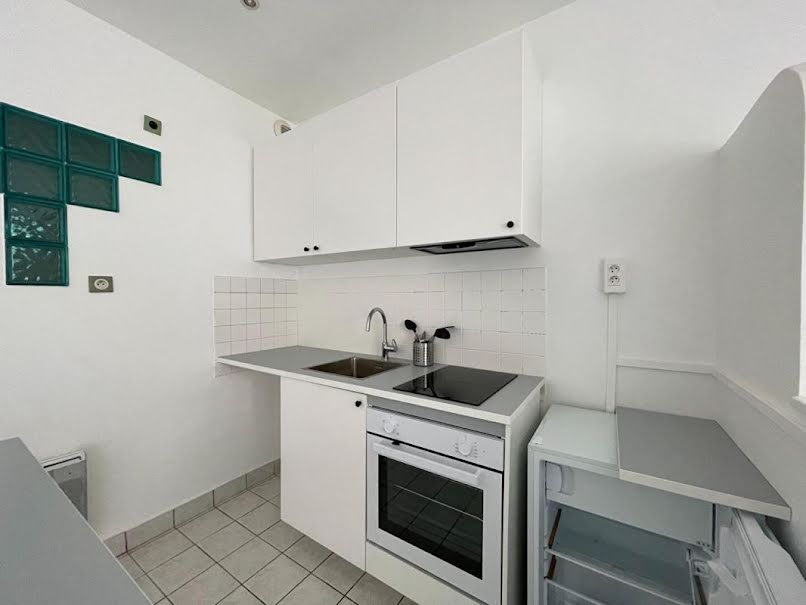 Location meublée appartement 1 pièce 29 m² à Arpajon (91290), 625 €