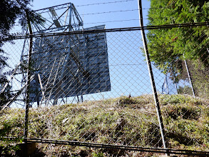 電波反射板に到着