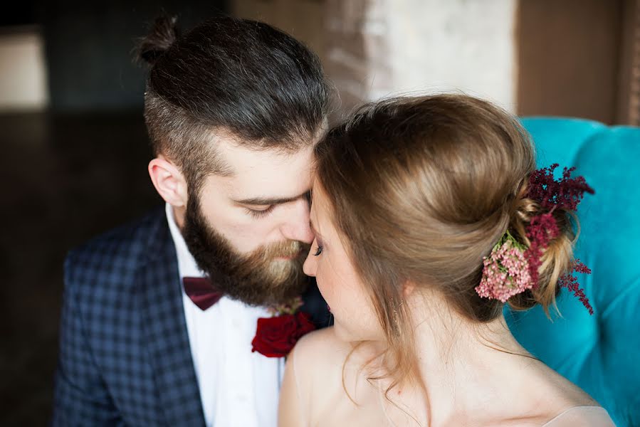 Fotografo di matrimoni Yuliya Skaya (yuliyaskaya). Foto del 1 novembre 2015