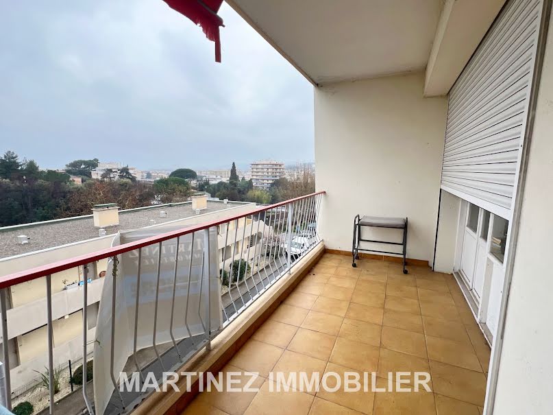 Vente appartement 3 pièces 74.28 m² à Cagnes-sur-Mer (06800), 250 000 €