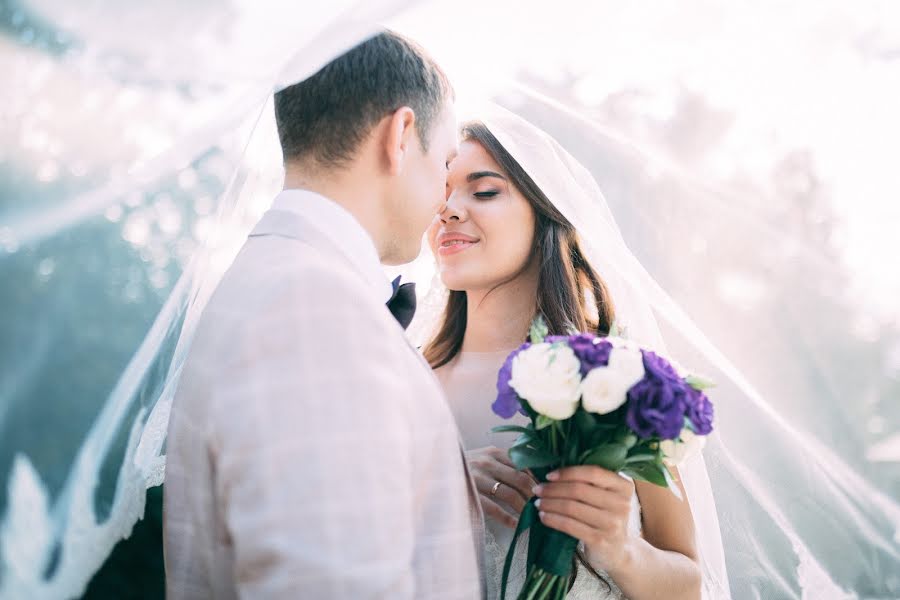 Fotografo di matrimoni Artem Gaysin (artem2018). Foto del 10 settembre 2016