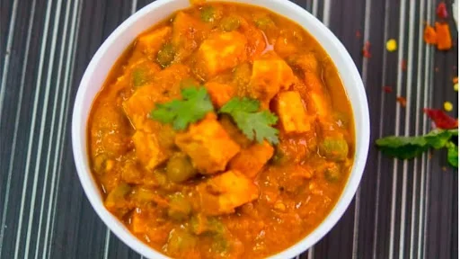 Matar Paneer [Half]