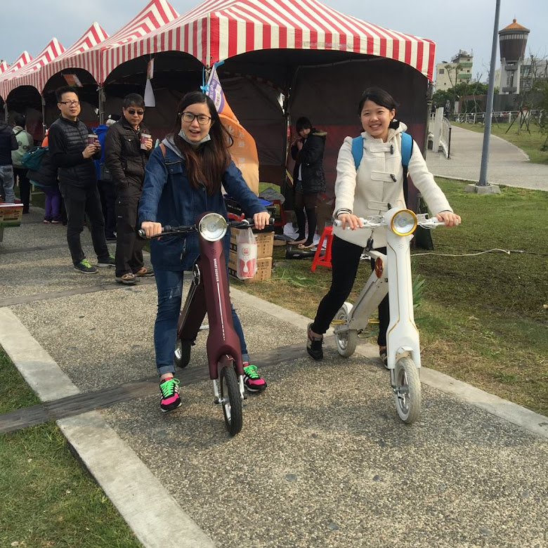 桃園市長試乘樂和電動車，直呼比Youbike好騎又省力! - 欣輝數位 - 敗家達人推薦