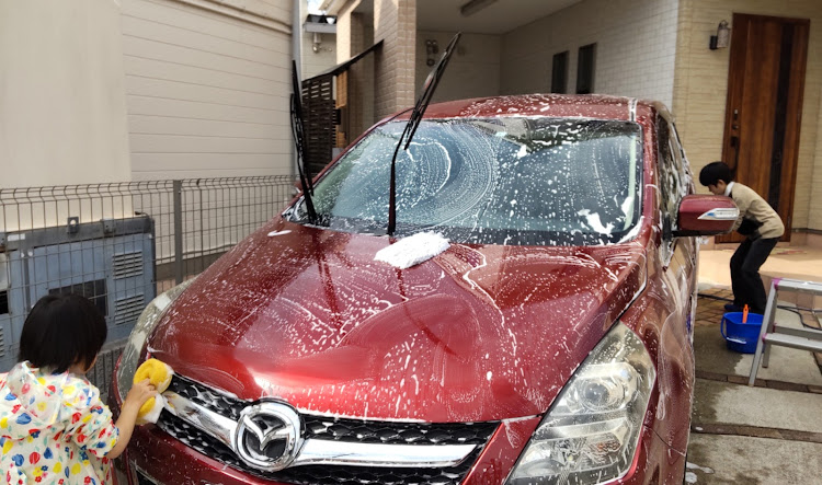 MPVの自宅に帰省・娘の入学式・みんなで洗車に関するカスタム事例の投稿画像1枚目