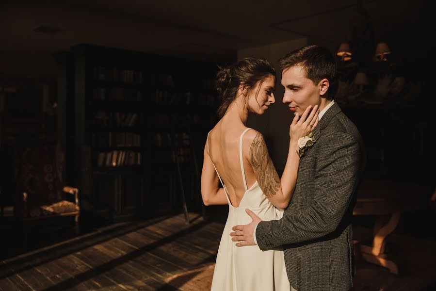 Wedding photographer Arina Krasnikova (arinak). Photo of 22 April 2019