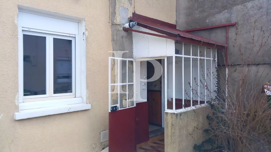 Vente maison 2 pièces 43 m² à Gueugnon (71130), 33 500 €