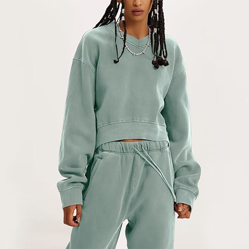 Title 19, Womens V-neck Long-sleeved Midriff Outfit Swea...