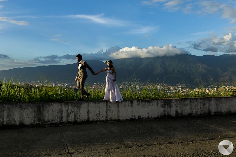 Fotografo di matrimoni Victor Rodriguez Urosa (victormanuel22). Foto del 26 febbraio 2018