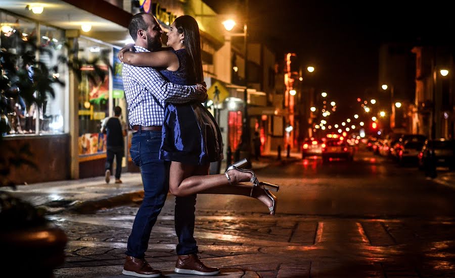 Fotógrafo de bodas Danny Santiago (dannysantiago). Foto del 16 de mayo 2019