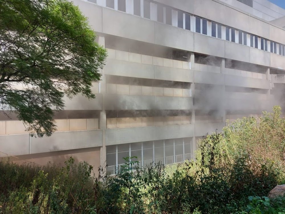 Fire breaks out at Charlotte Maxeke Hospital, but services ...