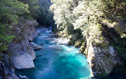 Pristine Blue River Gorge screenshot 1