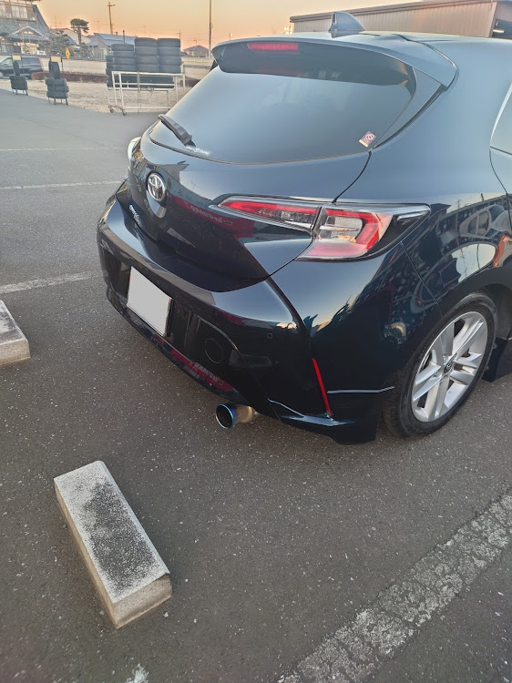 カローラスポーツのいつもイイネ&コメントありがとうございます🙇‍♂️・車高調 交換・車高調タナベに関するカスタム事例の投稿画像4枚目