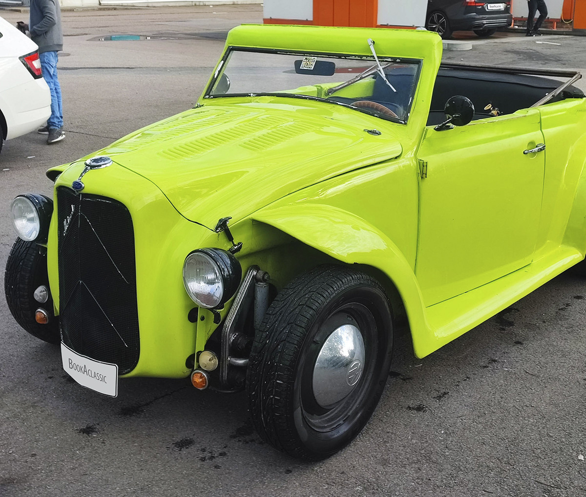 Volkswagen  1300 Cabriolet Hire Malmö