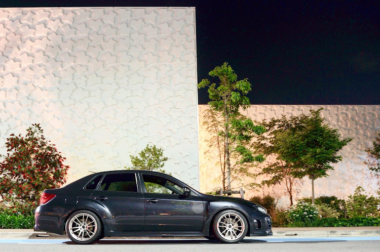 WRX STIのGVB・インプレッサWRXSTI・湘南T-SITEに関するカスタム事例の投稿画像1枚目