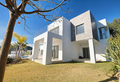 Villa with pool and terrace 3