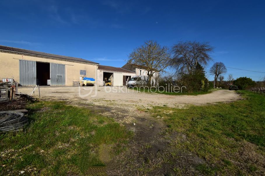 Vente maison 6 pièces 704 m² à Cars (33390), 222 000 €