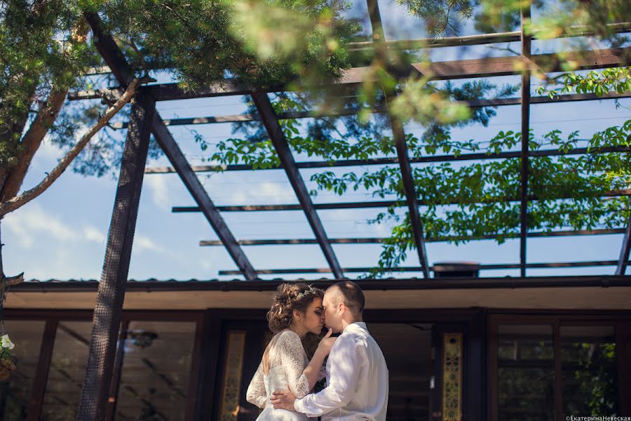 Wedding photographer Ekaterina Neveskaya (eneveskaya). Photo of 28 June 2016