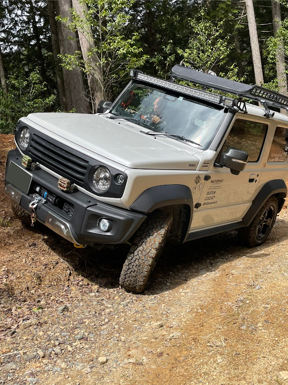 ジムニーのマンモス　スベルンダー 55号さんが投稿したカスタム事例の投稿画像5枚目