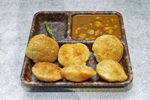 Club Kachori