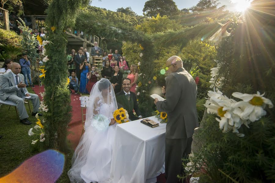 Fotografer pernikahan Olaf Morros (olafmorros). Foto tanggal 8 Mei 2020