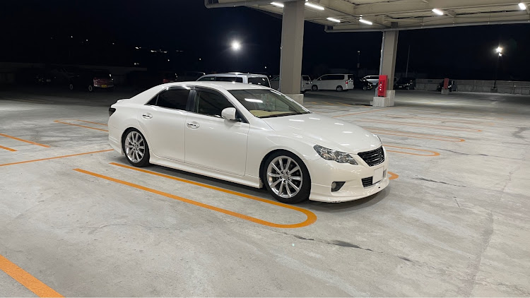 マークXのピックアップイベント参加したい・春一番・愛車の好きな角度に関するカスタム事例の投稿画像2枚目