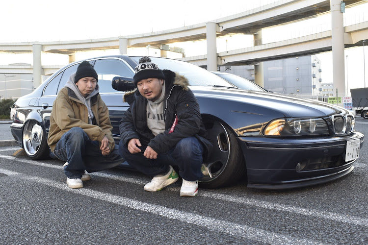 5シリーズ セダンの878base・bmw5シリーズ・今年もよろしくお願いします・あけましておめでとうございます・新年のご挨拶に関するカスタム事例の投稿画像2枚目