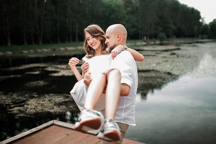 Wedding photographer Alex Makhlay (alexmakhlay). Photo of 11 August 2019