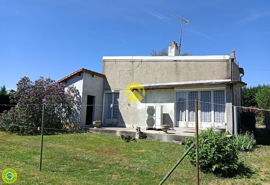 Vente maison 5 pièces 95 m² à Villefranche-d'Allier (03430), 77 500 €