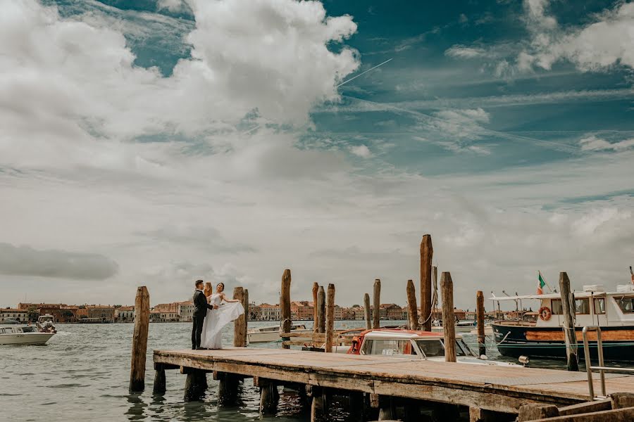 शादी का फोटोग्राफर Sebastian Krisz (fotopremium)। जून 9 2019 का फोटो