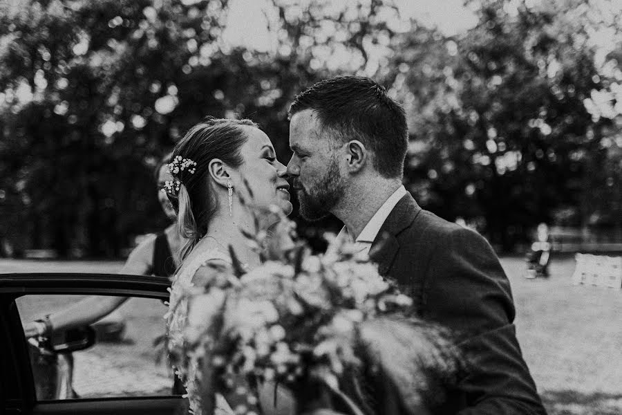 Fotógrafo de casamento Marcin Papała (ochweddings). Foto de 7 de novembro 2019