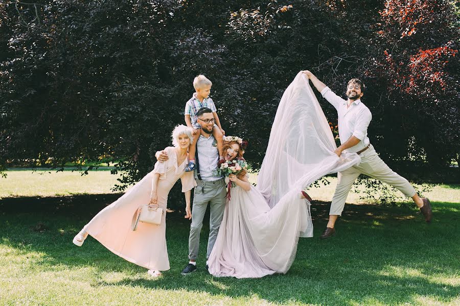 Fotógrafo de bodas Lyudmila Romashkina (romashkina). Foto del 23 de septiembre 2018