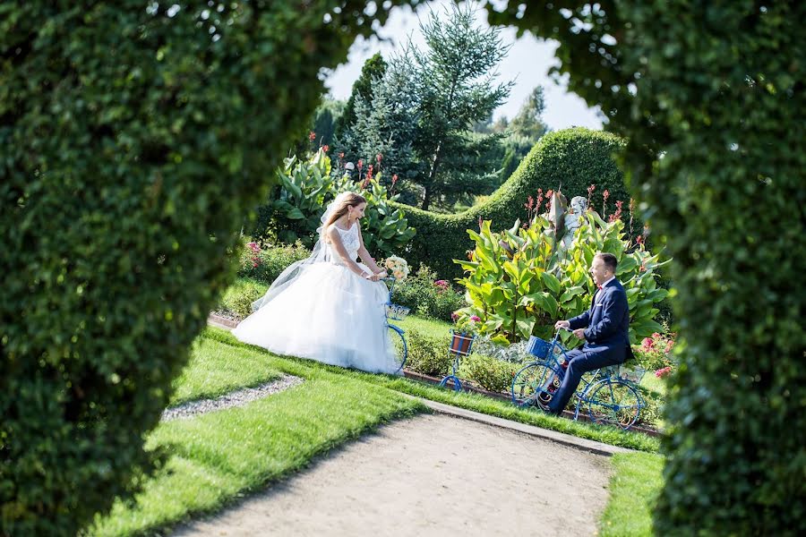 Fotógrafo de bodas Marcin Antonowicz (antonfoto4k). Foto del 27 de abril 2023