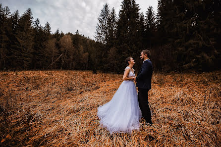 Wedding photographer Bogdan Bucseneanu (blurphotoevents). Photo of 7 January 2019