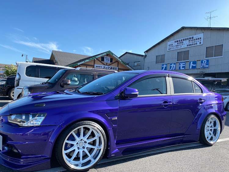 ランサーエボリューションのエボⅩ・キーパーラボ  純水手洗い洗車・コメダ珈琲・スイーツテロに関するカスタム事例の投稿画像2枚目