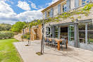 Maison avec piscine et terrasse (image 3)