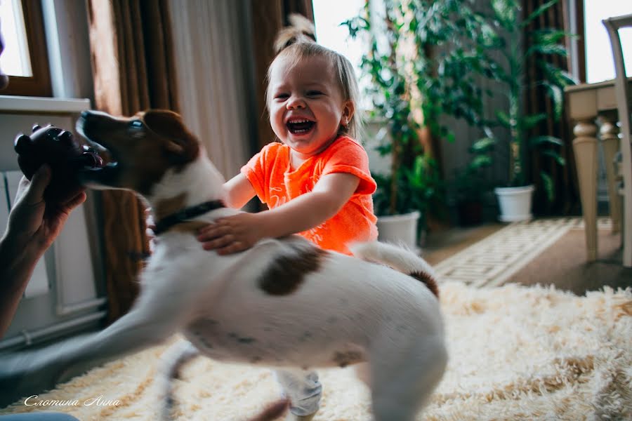 Fotograful de nuntă Anna Slotina (slotinaanja). Fotografia din 30 octombrie 2015