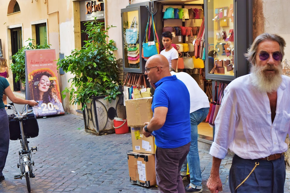 Roma. La dolce vita? Римские картинки (с Аппиевой дорогой, акведуками и пляжем)