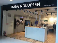 Bang & Olufsen photo 2