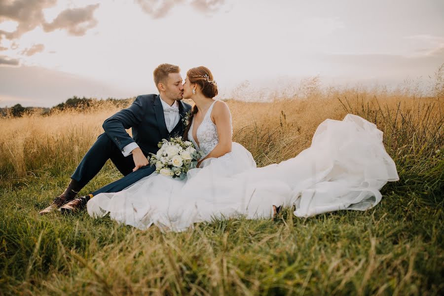 Fotografo di matrimoni Lenka Vaníčková (lenkavanickova). Foto del 5 gennaio 2022